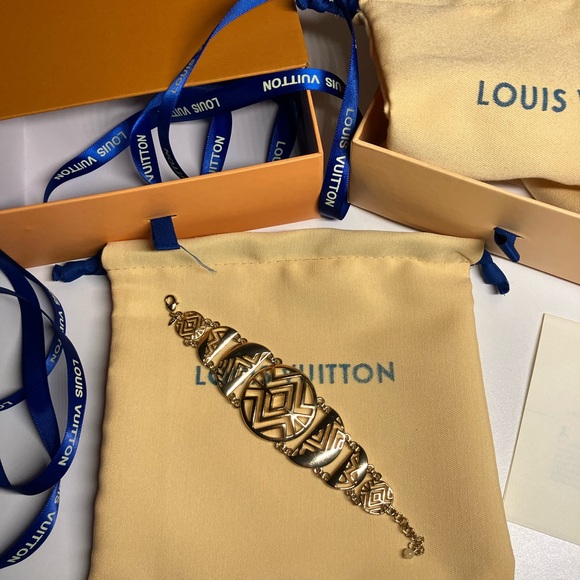Vintage (Sha)Tribal/Lunar Phase Bracelet with Louis Vuitton Gift bag and box. - Picture 2 of 14